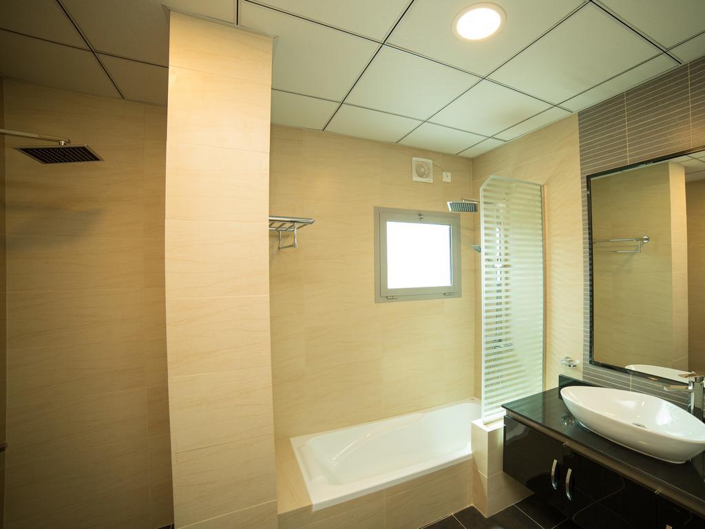 Golden Rose Luxury Suites Manama Exterior foto