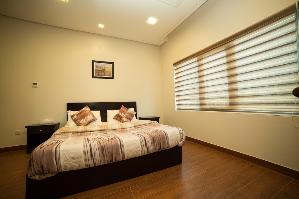 Golden Rose Luxury Suites Manama Exterior foto
